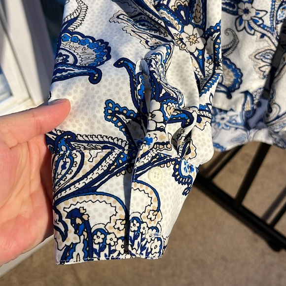 NWOT Satin Blue Paisley Tommy Hilfiger - Picture 2 of 4